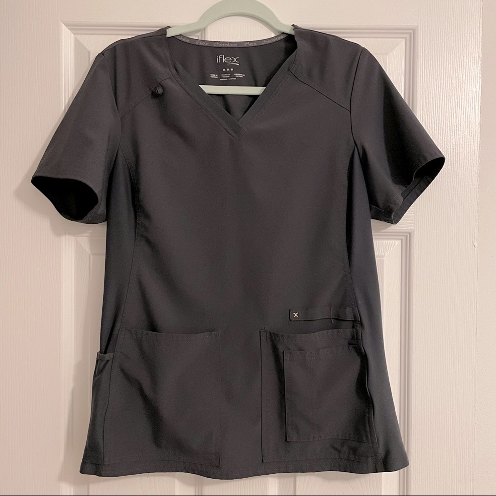 Cherokee Iflex medium grey top